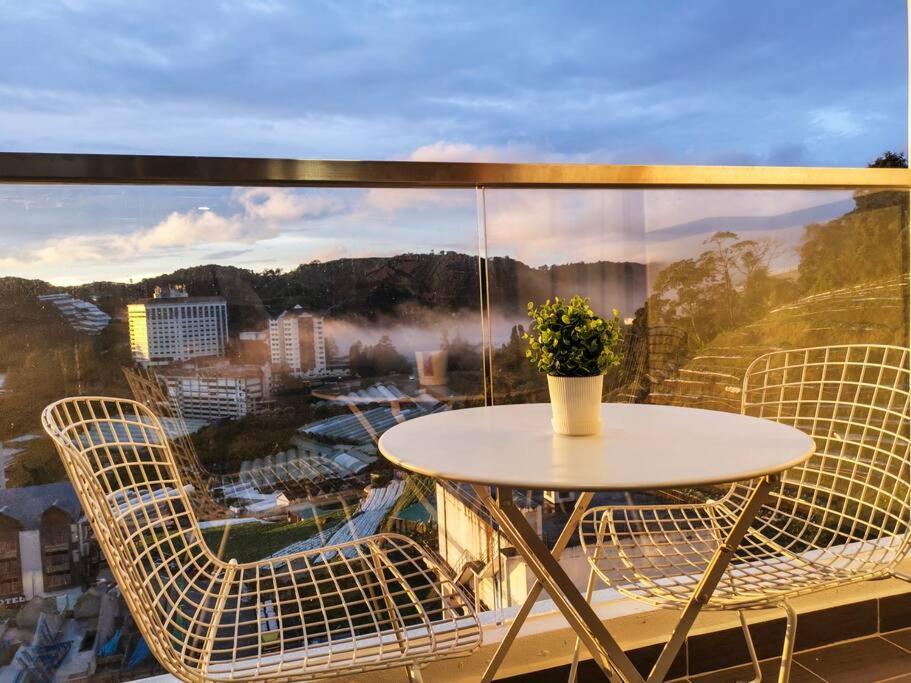 Sunrise Serenity At Horizon Apartment *